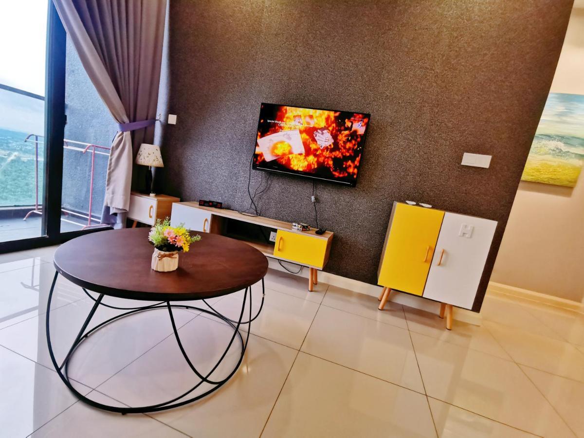 Legoland -Happy Starlight Suite-2B2R, 8Pax -Lakeview 누사자야 외부 사진