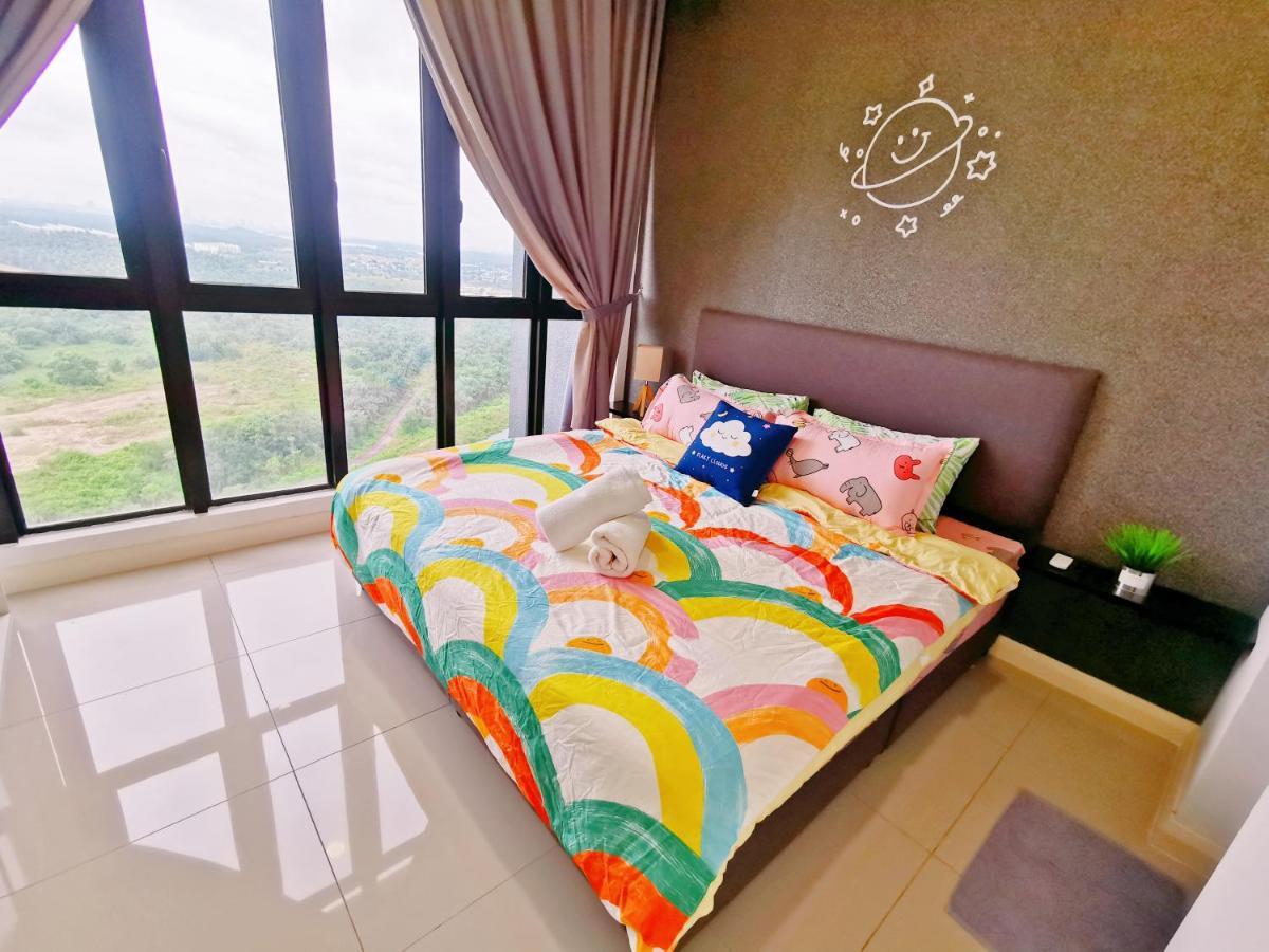 Legoland -Happy Starlight Suite-2B2R, 8Pax -Lakeview 누사자야 외부 사진